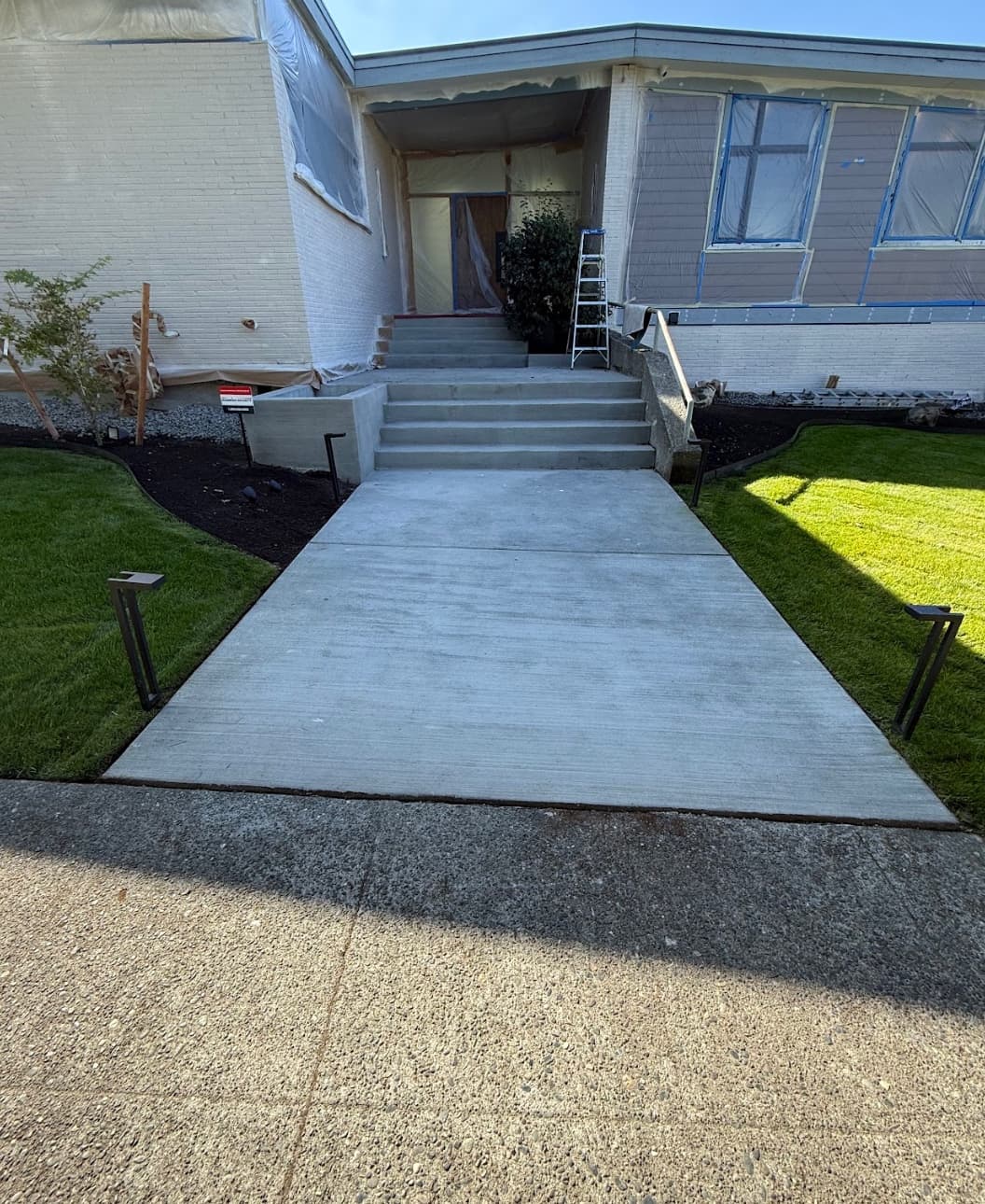 New construction project photo from Tacoma installation sequence