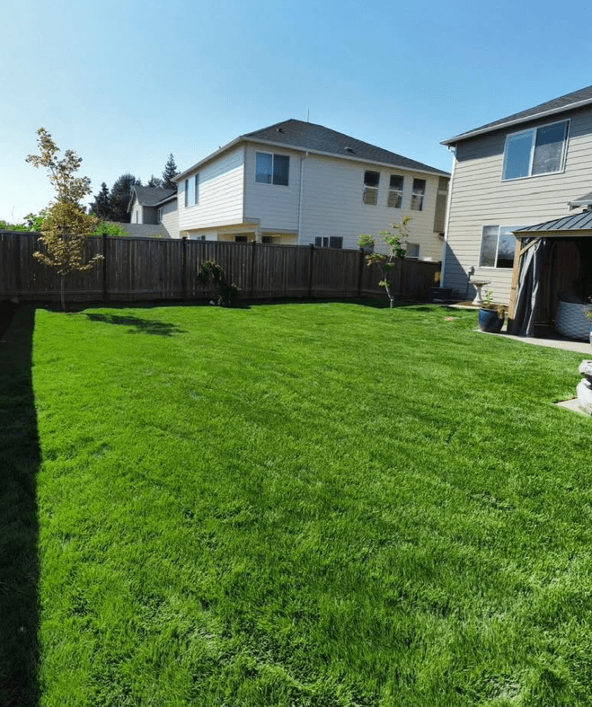 Weekly landscape maintenance project in Pierce County WA